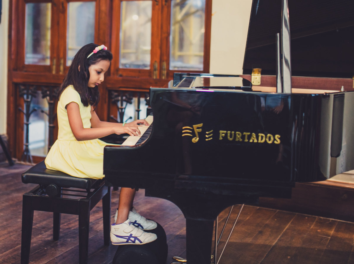 clases de piano para adultos niños online madrid